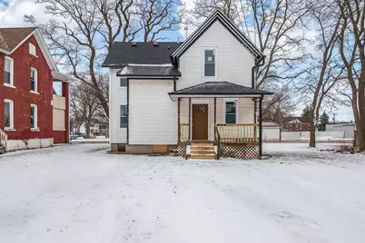 1405 11th Street, Rockford, IL 61104 - Photo 1