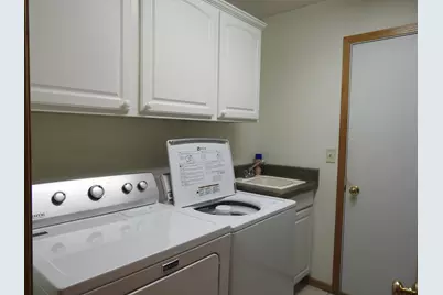 910 High Point Drive, Rockton, IL 61072 - Photo 13