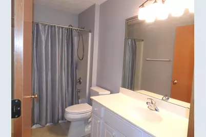 910 High Point Drive, Rockton, IL 61072 - Photo 3