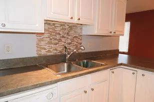 910 High Point Dr, Rockton, IL 61072 - Photo 11