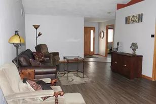 910 High Point Dr, Rockton, IL 61072 - Photo 7