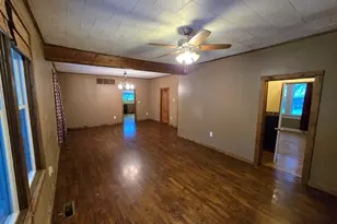 500 W North St, Mount Sterling, IL 62353 - Photo 3