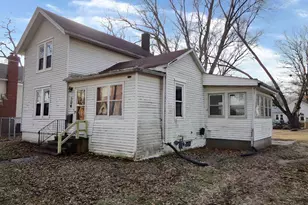 304 N 4th St, Oregon, IL 61061 - Photo 3