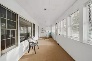 102 E Winfield St, Morrison, IL 61270 - Photo 11