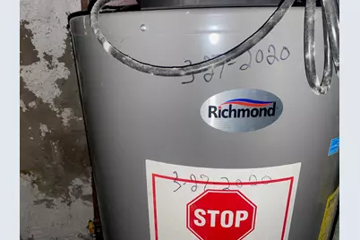 118 N Green Ave, Freeport, IL 61032 - Photo 17