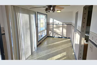 2310 N Winnebago Avenue, Rockford, IL 61103 - Photo 5