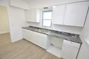 1724 Ridge Ave, Rockford, IL 61103 - Photo 11