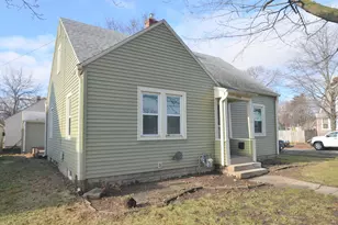 1724 Ridge Ave, Rockford, IL 61103 - Photo 1