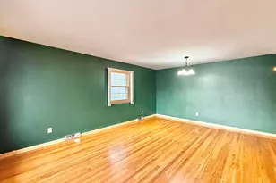 4012 Pleasant Valley Blvd, Rockford, IL 61114 - Photo 5