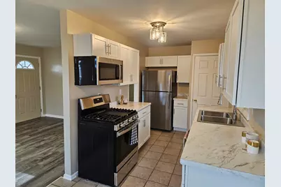 1807 Bell Avenue, Rockford, IL 61103 - Photo 7