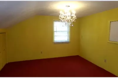 1435 Bolkinwood Drive, Freeport, IL 61032 - Photo 19