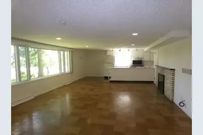 1435 Bolkinwood Drive, Freeport, IL 61032 - Photo 21