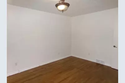 1435 Bolkinwood Drive, Freeport, IL 61032 - Photo 15