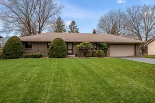 3165 Cavendish Dr, Rockford, IL 61109 - Photo 1