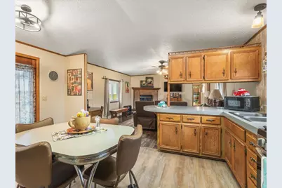 319 N Turner, Davis, IL 61019 - Photo 7