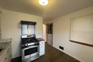 2519 Anderson St, Rockford, IL 61101 - Photo 15