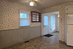 320 Westmoreland Ave, Rockford, IL 61102 - Photo 13