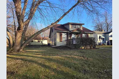 320 Westmoreland Avenue, Rockford, IL 61102 - Photo 1