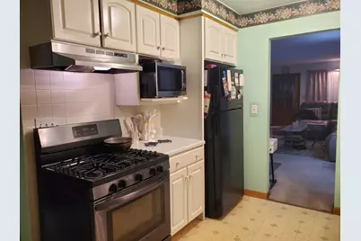 2216 Dresden Avenue, Rockford, IL 61103 - Photo 5