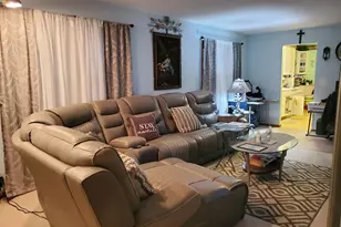 2216 Dresden Ave, Rockford, IL 61103 - Photo 3