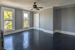 129 N 2nd St, Rockford, IL 61107 - Photo 13