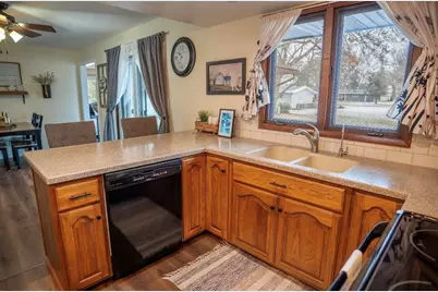 304 Lumar Drive, Pearl City, IL 61062 - Photo 7