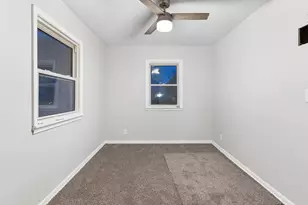 920 Oakley Ave, Rockford, IL 61101 - Photo 19