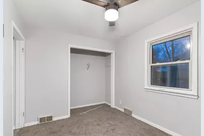 920 Oakley Avenue, Rockford, IL 61101 - Photo 17