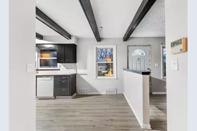 920 Oakley Avenue, Rockford, IL 61101 - Photo 11