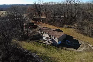 8431 Dean Rd, Savanna, IL 61074 - Photo 5