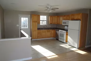 1011 Kingsley Dr, Machesney Park, IL 61115 - Photo 3