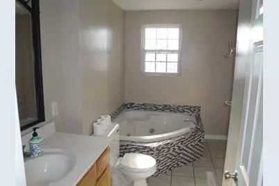 1011 Kingsley Drive, Machesney Park, IL 61115 - Photo 7