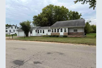 3018 W Beaver Road, Freeport, IL 61032 - Photo 3