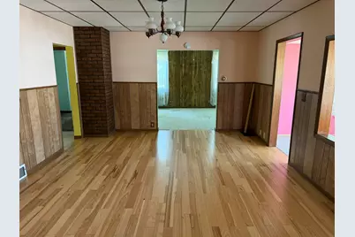 3018 W Beaver Road, Freeport, IL 61032 - Photo 7