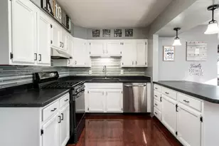 237 Theodore St, Loves Park, IL 61111 - Photo 9