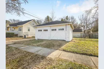 1004 15th Street, Rockford, IL 61104 - Photo 31