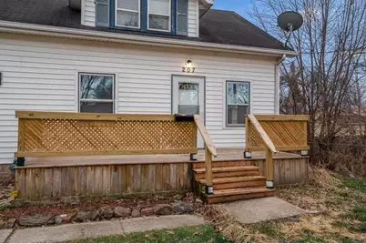 207 River Park Rd, Loves Park, IL 61111 - Photo 3