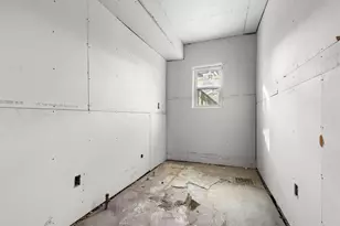 416 N Horsman St, Rockford, IL 61101 - Photo 11