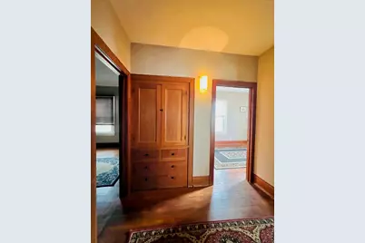 137 N Stewart Avenue, Freeport, IL 61032 - Photo 7