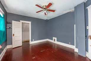 425 N Hinkley Ave, Rockford, IL 61101 - Photo 19