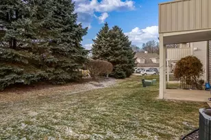 5683 Oak Village Dr, Roscoe, IL 61073 - Photo 27