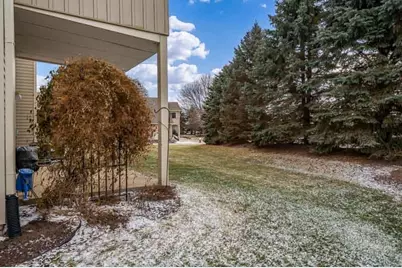 5683 Oak Village Drive, Roscoe, IL 61073 - Photo 25