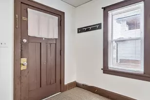 421 Olive St, Rockford, IL 61107 - Photo 5