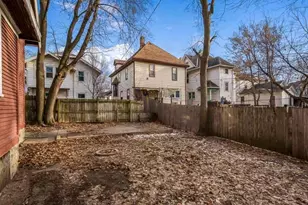 421 Olive St, Rockford, IL 61107 - Photo 37