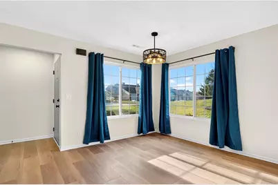 7636 Creek Bend, Rockford, IL 61114 - Photo 7