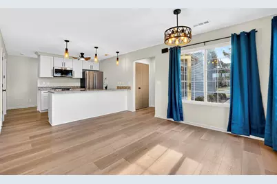 7636 Creek Bend, Rockford, IL 61114 - Photo 11