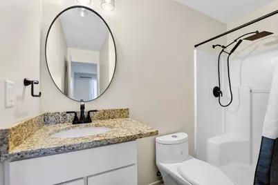 7636 Creek Bend, Rockford, IL 61114 - Photo 15