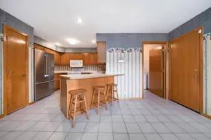 1196 S Trainer Rd, Rockford, IL 61108 - Photo 3