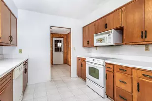 415 W Columbia Ave, Stockton, IL 61085 - Photo 3