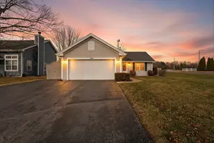 1903 Silverthorn Dr, Byron, IL 61010 - Photo 1